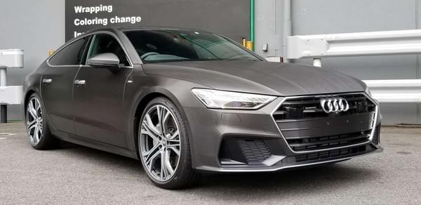 Audi A7のカーラッピング事例