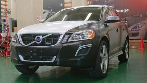 VOLVO XC60のカーラッピング事例